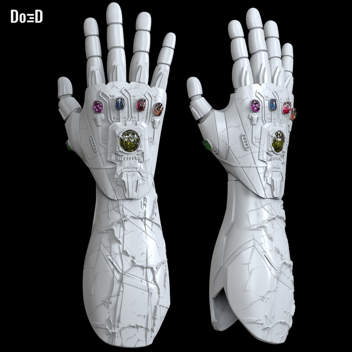 I am Iron Man Nano Infinity Gauntlet Damaged | 3D Printable Model #5880