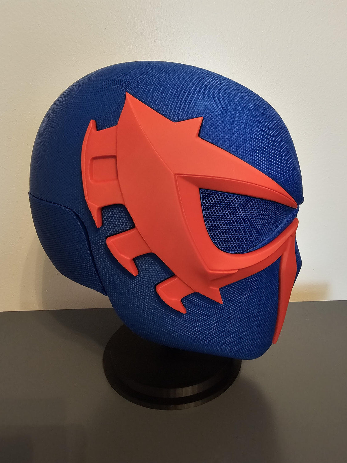 2099 Style Web Helmet – Sci-Fi Hero Cosplay Headpiece