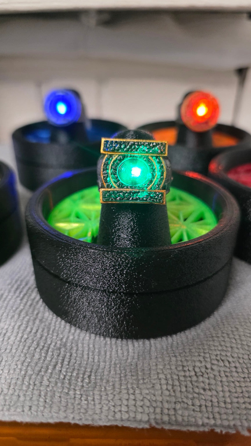 Green Lantern physical ring, product photo 3