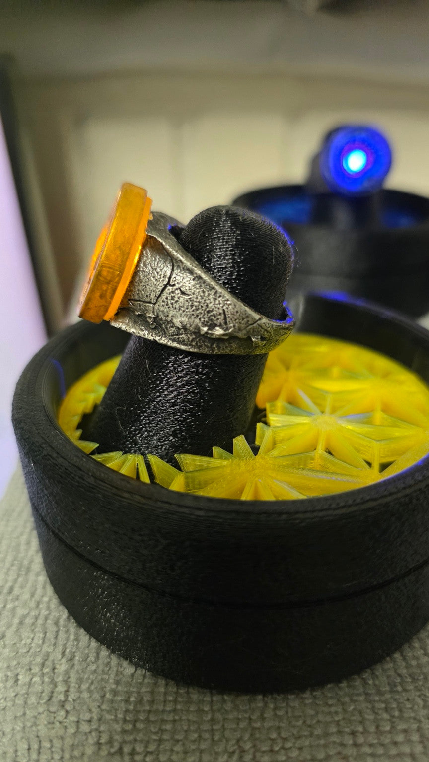 Yellow Lantern physical ring, product photo 1